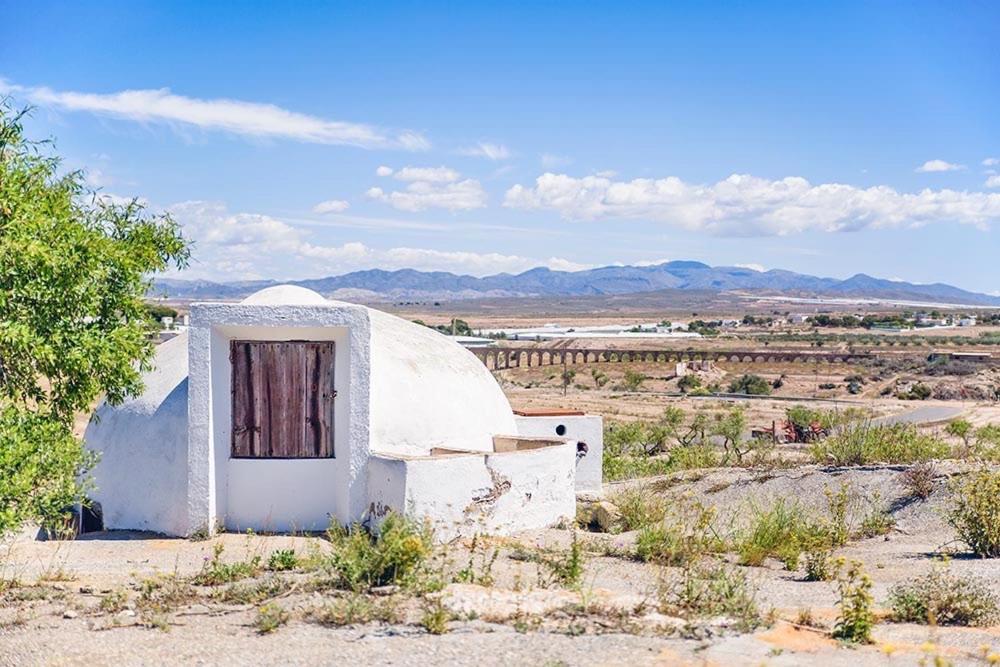 Cortijo Los Garridos - 8 Huespedes Fernan Perez エクステリア 写真